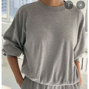 Le Bon Shoppe Pointelle Core Sweatshirt M/L